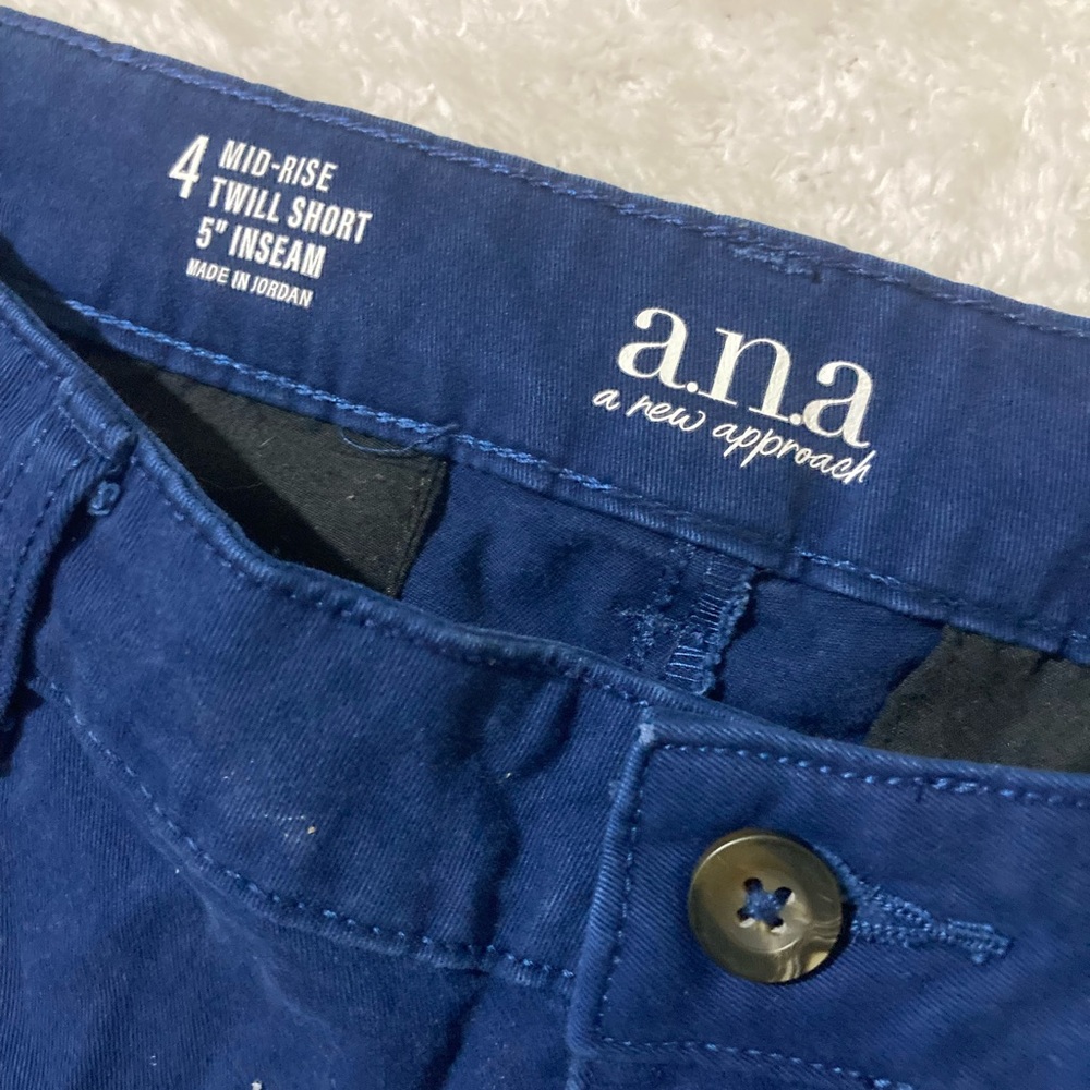 ana shorts